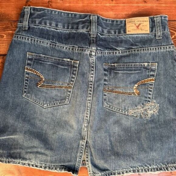 Vintage American Eagle Rhinestone Mini-Skirt Size 4 - Picture 2 of 13